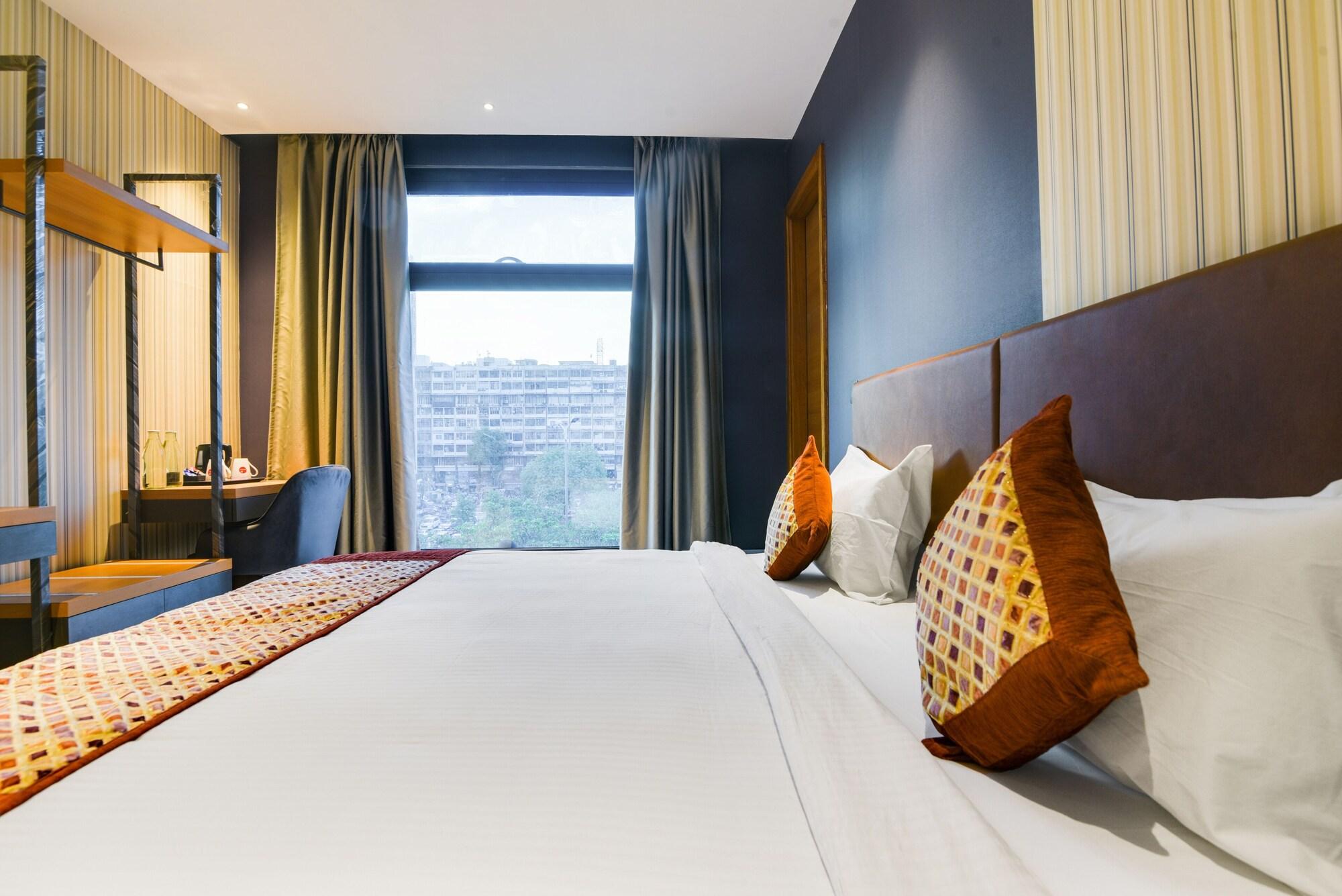 Hotel Bluestone Nehru Place By The Cosy Hotels New Delhi Exterior photo