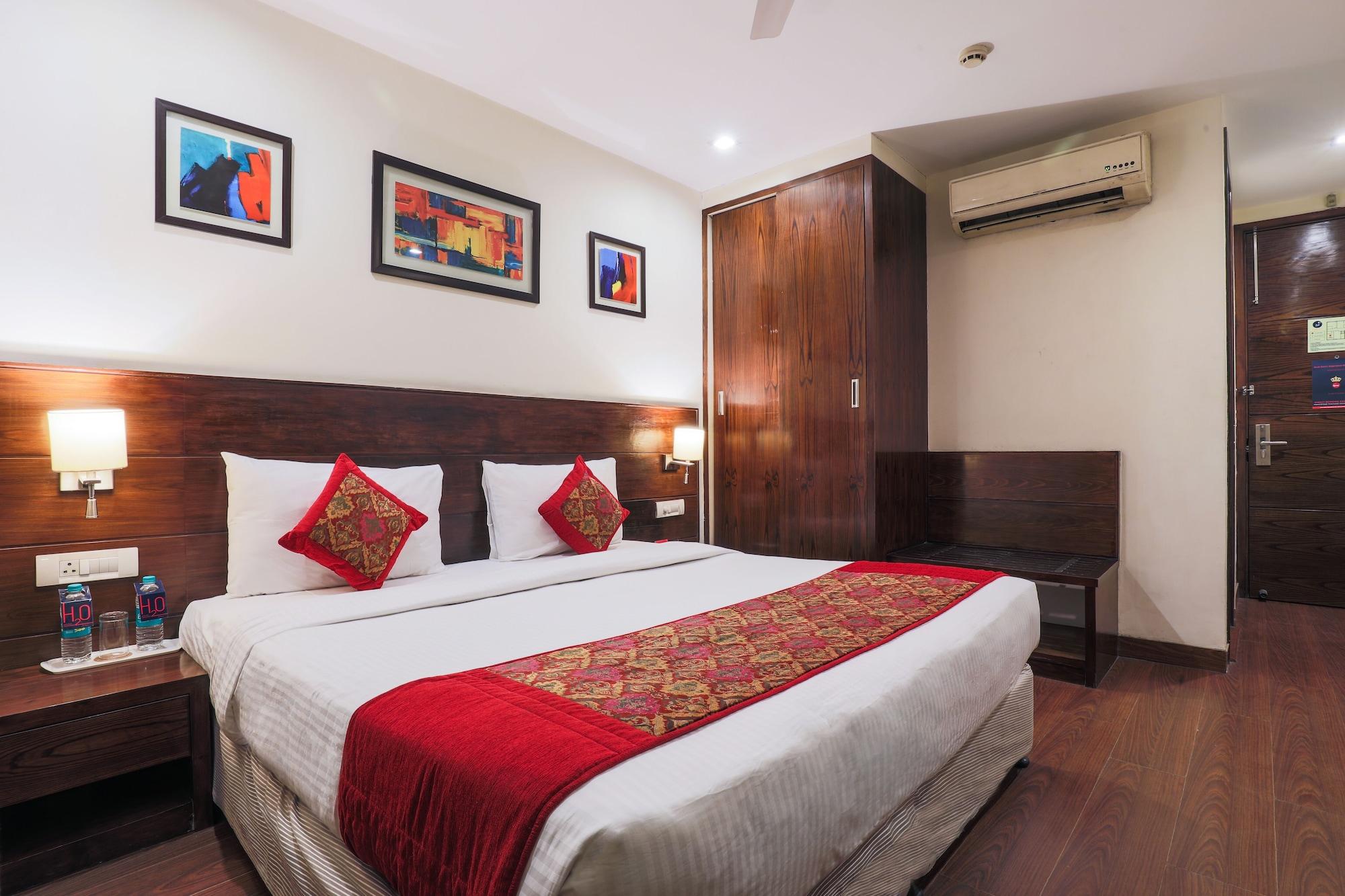 Hotel Bluestone Nehru Place By The Cosy Hotels New Delhi Exterior photo